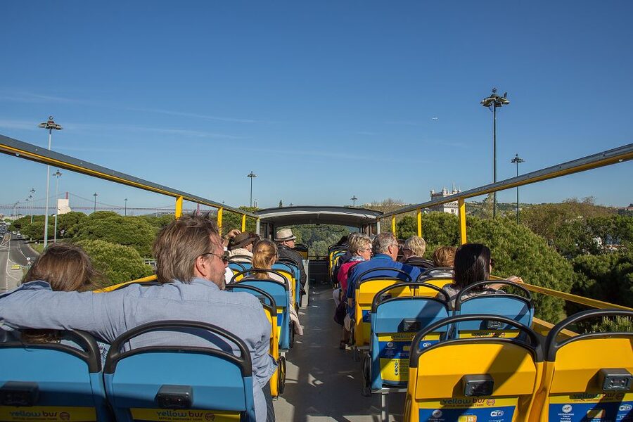 Lisbon: Boat Tour Ticket and Hop-on Hop-off 48-Hour Bus. - Should you book the Lisbon boat and bus pass?