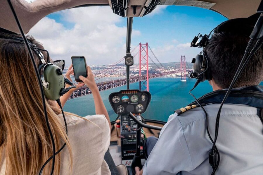 Lisbon: Helicopter Ride, Boat Trip, & Old Town Walking Tour - Five things to know before you book