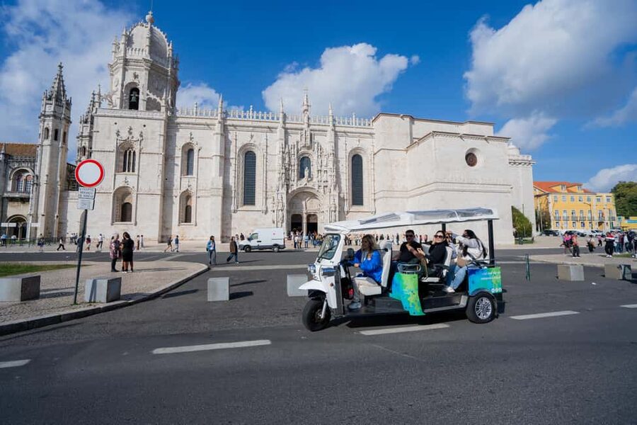 Lisbon: Private Tuk Tuk Tour with Optional Boat Cruise - Guide quality, comfort, and the small details