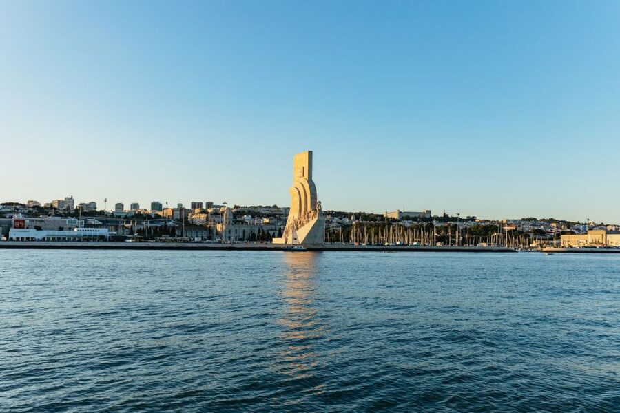 Lisbon: Sunset Cruise with Welcome Drink and Snacks - Is $35 a good value?
