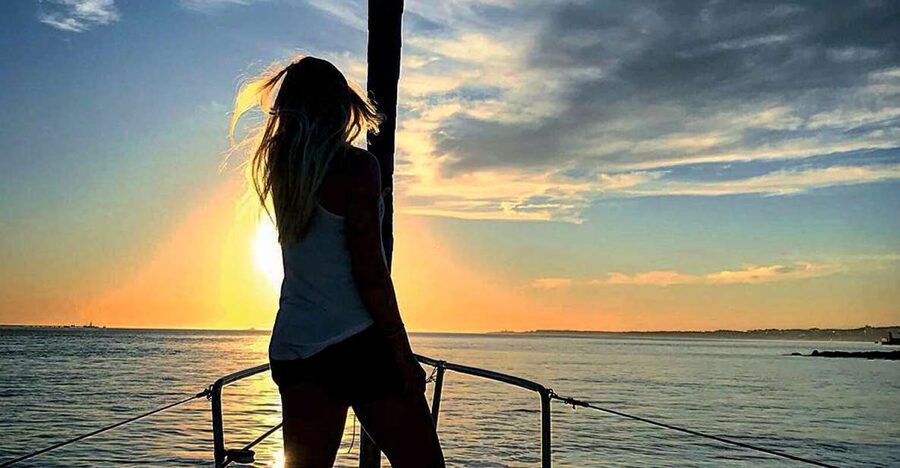 Lisbon: Sunset Sailing Cruise with Wine - Key things to know before you sail