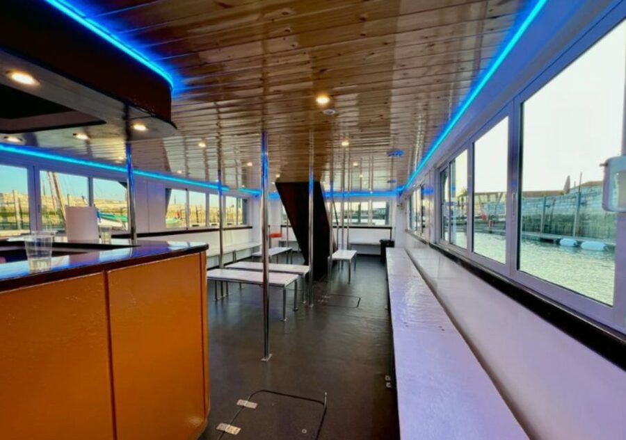 Lisbon: Tagus River Cruise to the Ocean & Dolphin Watching - Key points before you book