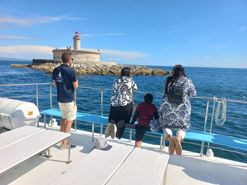 Lisbon: Tagus River Cruise to the Ocean & Dolphin Watching - Praia de Santo Amaro, Caxias, and Cruz Quebrada