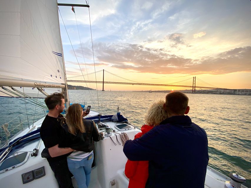 Lisbon: Tagus River Sunset Cruise with Drinks - Drinks, music, and the feel on board