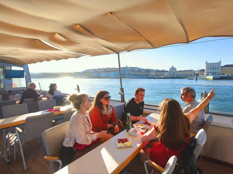 Lisbon: Tejo River Sightseeing Cruise - Monument to the Discoveries and Belém Tower