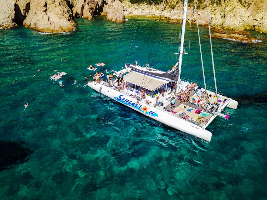 Lloret de Mar: Catamaran Sailing Cruise with BBQ and Drinks - What to pack for a better day