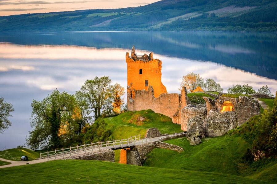 Loch Ness: Urquhart Castle Round-Trip Cruise - Who Will Get the Most From This Experience?