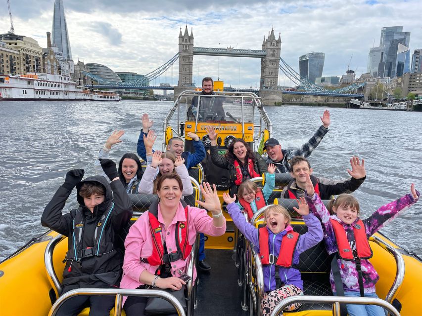 London: 70-Minute Thames Barrier Speedboat Tour - Ten minutes of speed through London Docklands