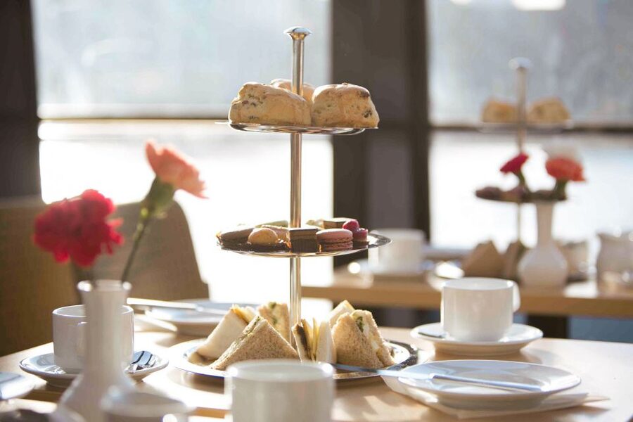 London: Afternoon Tea Cruise on the River Thames - What the seating and boat feel like