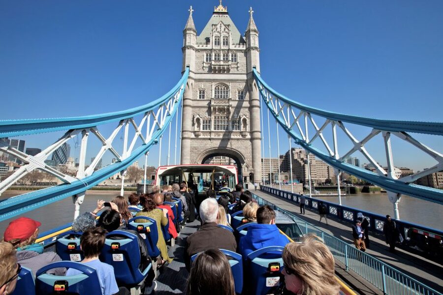 London: Tootbus Hop-on Hop-off (Optional River Cruise) - London’s landmarks from the open top