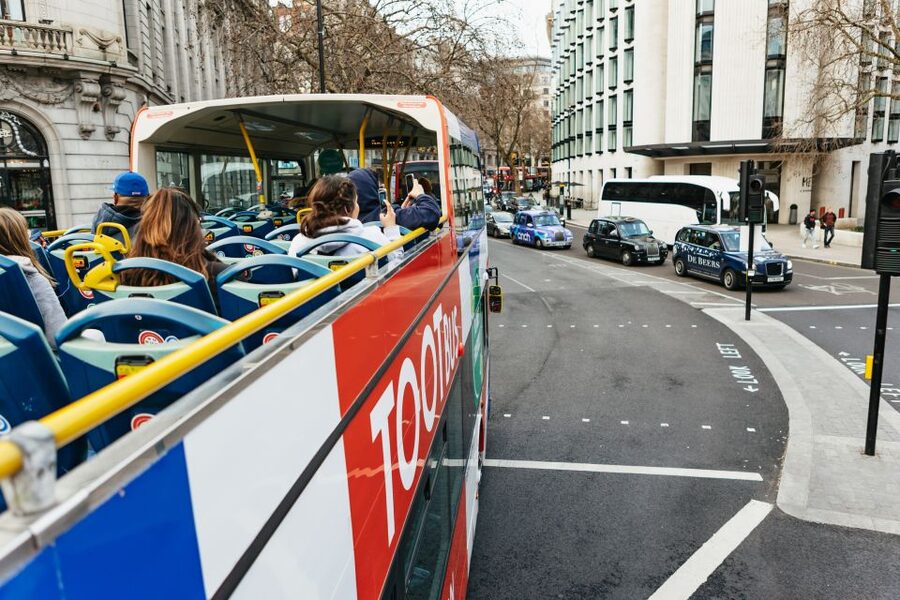 London: Tootbus Must-See Hop-On Hop-Off Bus Tour with Cruise - Comfort, weather, and access