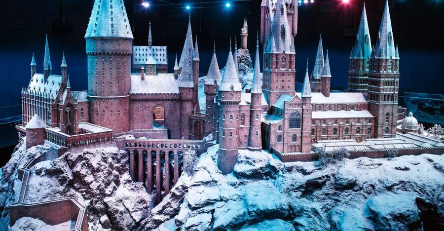 London: Warner Bros. Studio Tour and River Thames Cruise - Same day or separate days?