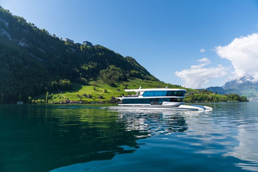 Lucerne: Round-Trip Catamaran Cruise on Lake Lucerne - Why one hour is a useful length