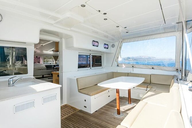 Luxury catamaran from Porto Rafael-Palau to the Maddalena Archipelago - Key points at a glance