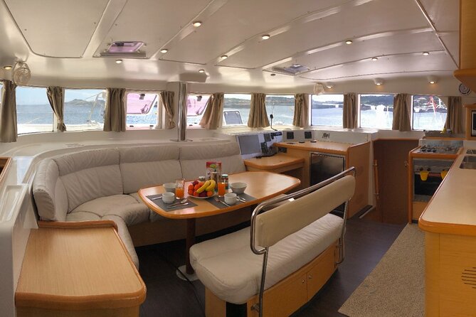 Luxury catamaran from Porto Rafael-Palau to the Maddalena Archipelago - Spargi: your first proper swim