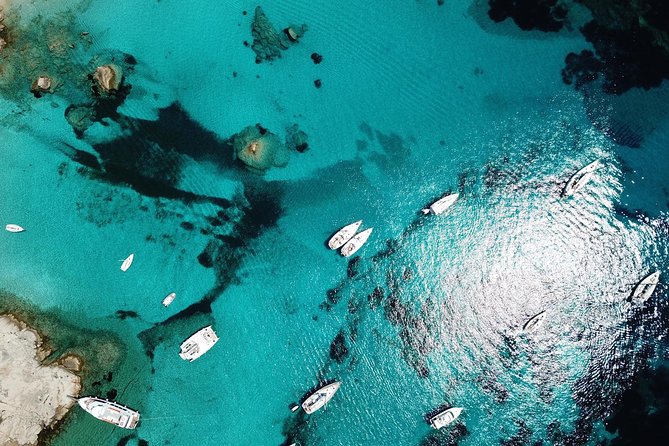 Luxury catamaran from Porto Rafael-Palau to the Maddalena Archipelago - Spiaggia Rosa: a protected beach you cannot visit on foot