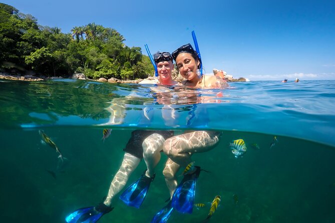 Luxury Yacht & Snorkel with All inclusive Open bar and lunch - Setting out from Puerto Mágico at 8 a.m.
