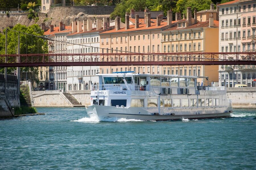Lyon 2.5-Hour Dinner Cruise - What the $88 price really covers