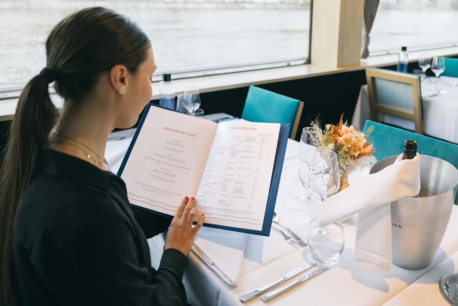 Lyon 2.5-Hour Dinner Cruise - My verdict on the Hermès dinner cruise