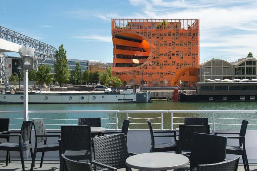 Lyon 2.5-Hour Lunch Cruise - Watching Lyon from the Rhône and Saône