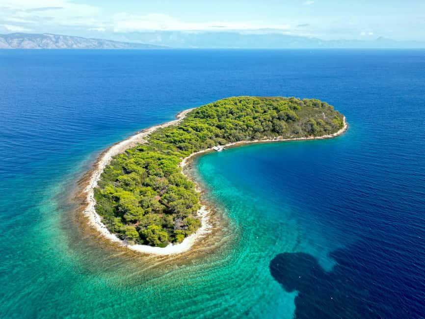 Makarska: 3-Island Speedboat Tour with Cave and Blue Lagoon - The highlights at a glance
