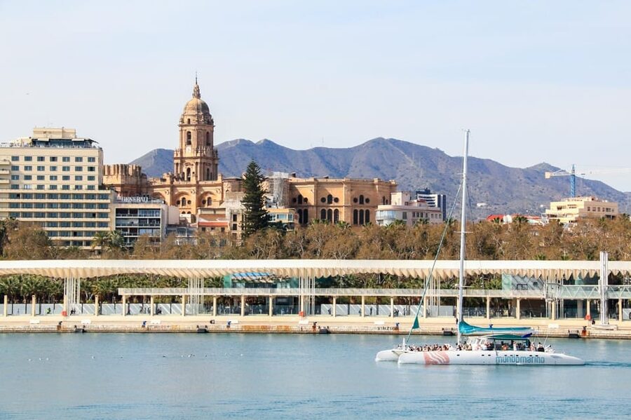 Malaga: Catamaran Sailing Trip with Sunset Option - Practical tips for a smoother evening
