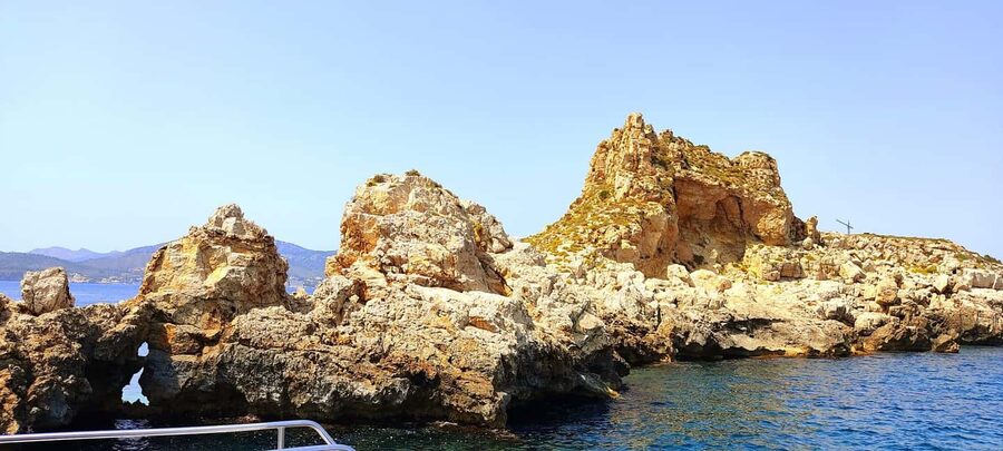 Mallorca: 3.5-Hour Boat Trip with Swimming and Snorkeling - Smart packing for the boat