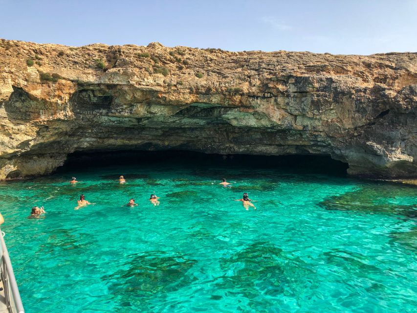 Mallorca: 3.5-Hour Boat Trip with Swimming and Snorkeling - Cruising Mallorca’s southwest coast