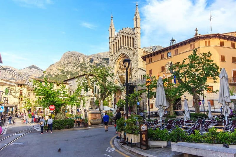 Mallorca: Full-Day Island Tour by Train, Tram, and Boat - How the timing affects the day