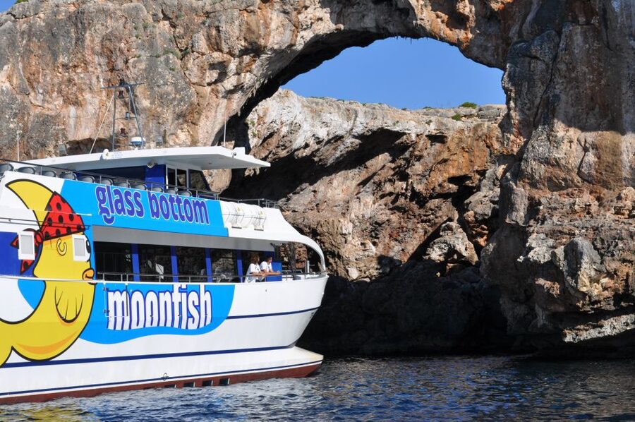 Mallorca: Glass-Bottom Catamaran Along the East Coast - Should you book this east coast catamaran?