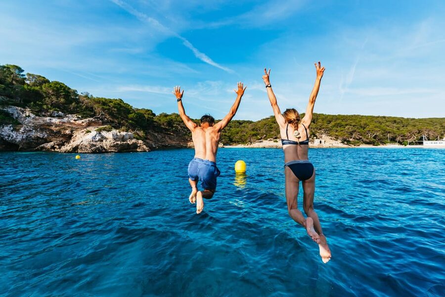 Mallorca: Midday or Sunset Sailing with Snacks and Open Bar - What makes this Palma sailing trip worth considering