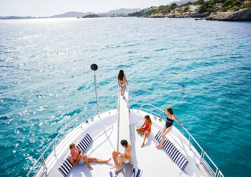 Mallorca: Palma Boat Tour & Snorkeling with Drink Included - What kind of boat trip is this?