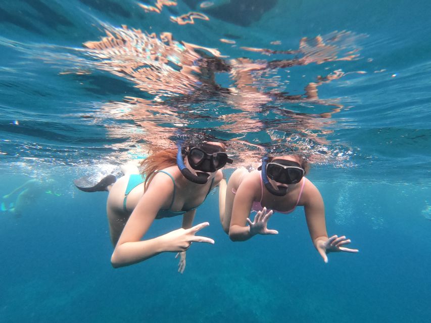 Malta: Comino, Blue lagoon, Crystal Lagoon Private Boat Tour - Cominotto and the reef provide wide-open views