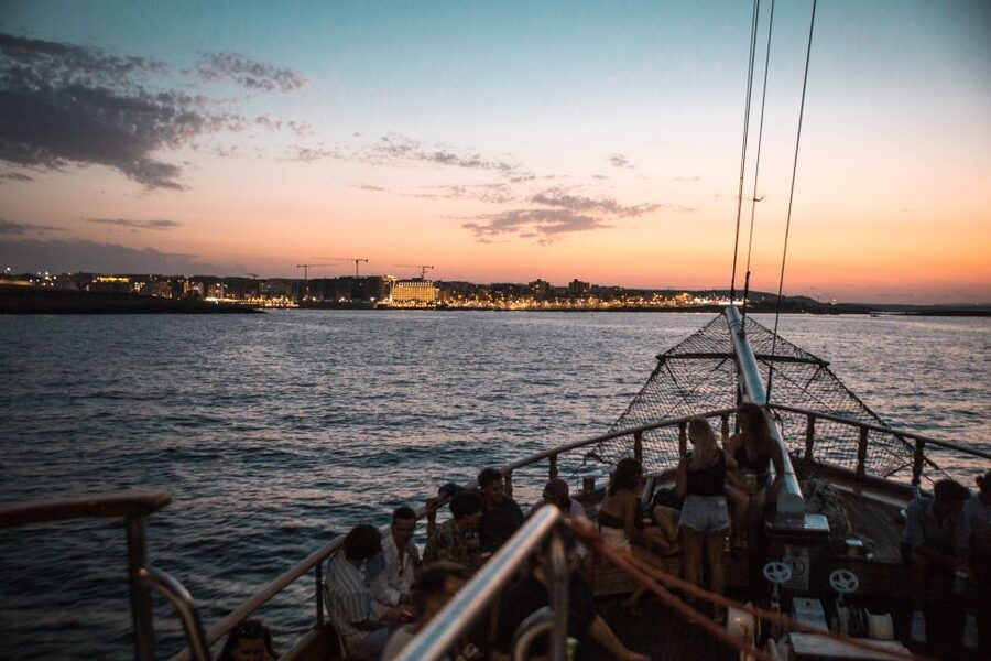 Malta: Lazy Pirate Boat Party with Drinks & Food - Who should book this boat party?