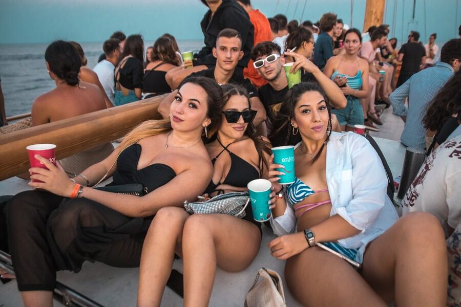 Malta: Lazy Pirate Boat Party with Drinks & Food - Is the $81 price good value?