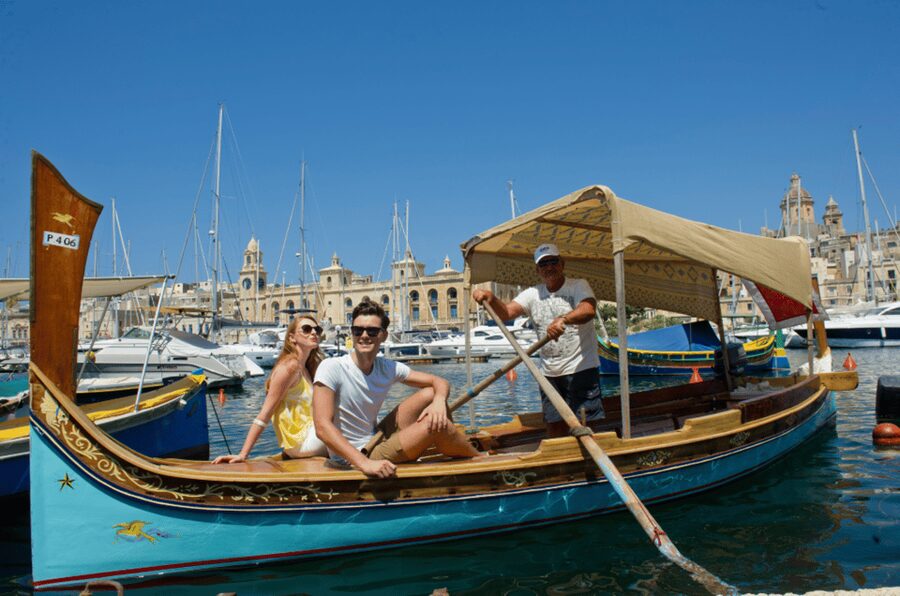 Malta: The Three Fortified Cities Tour including Boat Trip - The Morning Pickup and Drive to Cospicua