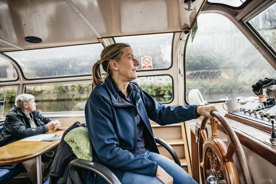 Manchester: Canal & River Cruise - Who should book this Manchester cruise?