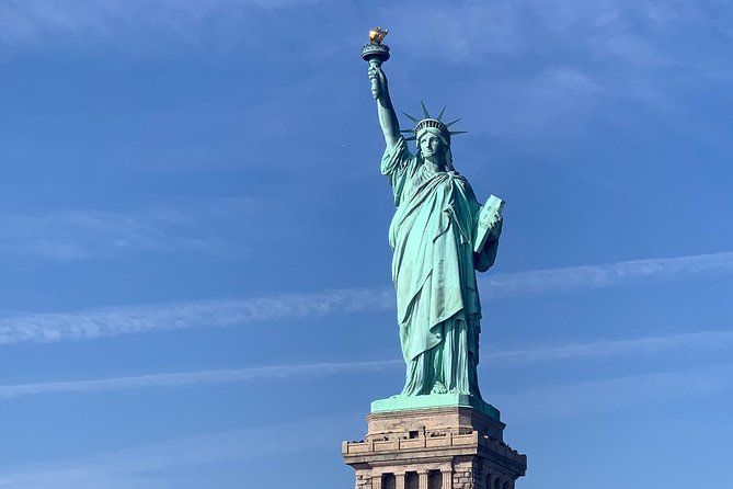 Manhattan Adventure Sightseeing Boat Tour - from Chelsea Piers - What the captain adds to the ride