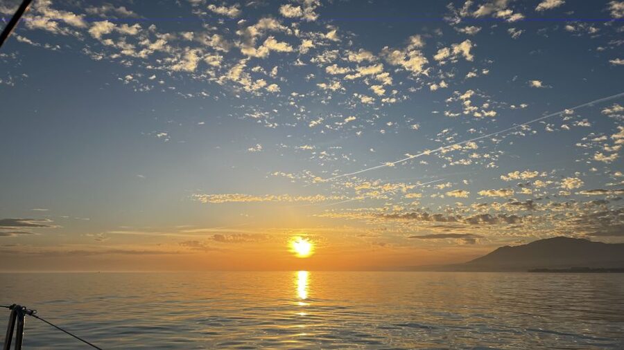 Marbella: Sunset Sailing Trip with Drinks and Snacks - Private boat or shared cruise?
