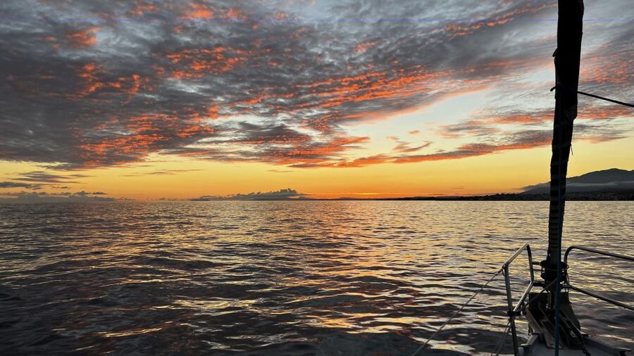 Marbella: Sunset Sailing Trip with Drinks and Snacks - The photo opportunities are better after departure