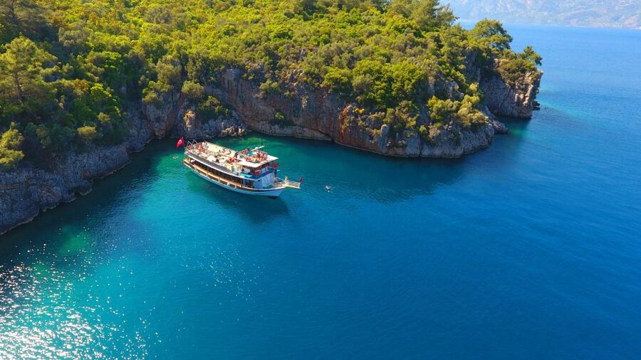 Marmaris: Boat Trip with Unlimited Drinks and BBQ Lunch - Why This Six-Hour Boat Trip Works