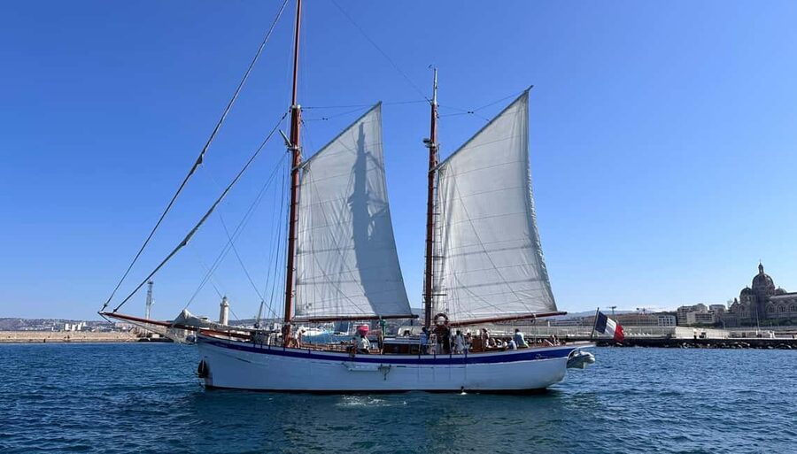 Marseille: Calanques Sailing Cruise with Lunch and Wine - Is $153 good value?