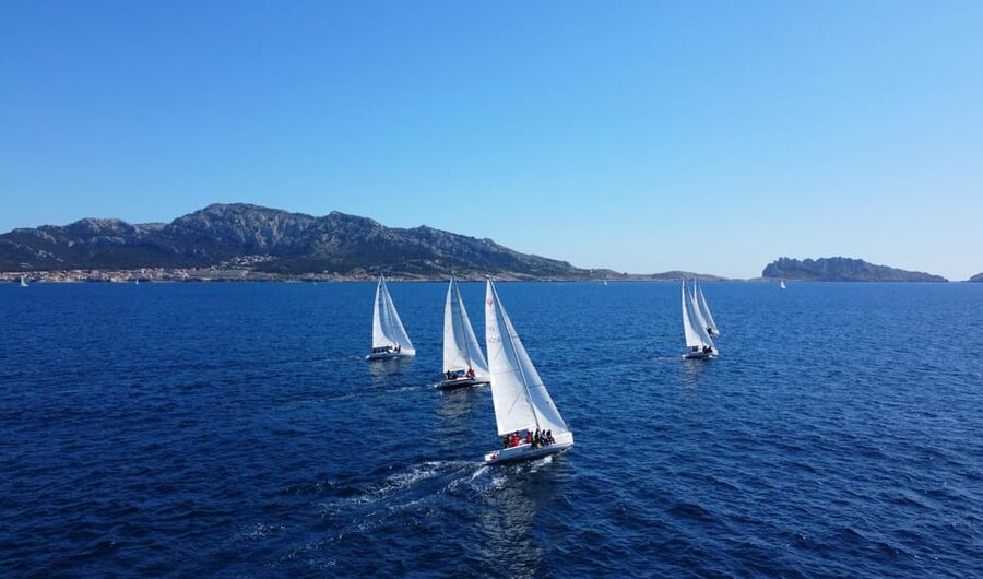 Marseille: Frioul Calanques Sailing Trip - Frioul coves and the swimming stop