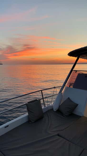 Marseille: Sunset Boat Cruise with Buffet and Organic Wine - The captains make the difference