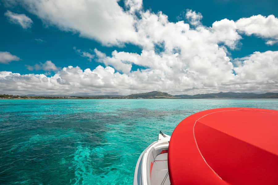 Mauritius: Full-Day Speedboat Tour to Ile aux Cerfs & BBQ - Key points at a glance