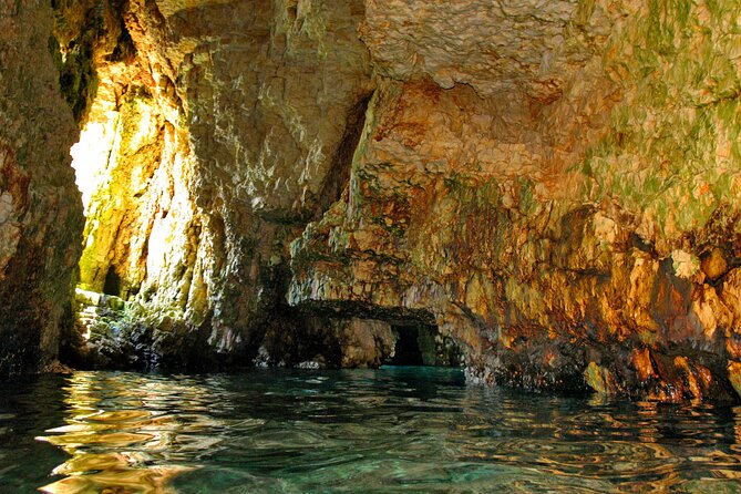 Medulin -Kamenjak 5h boat trip with lunch & drinks on Sandra Boat - Key Things to Know Before You Book