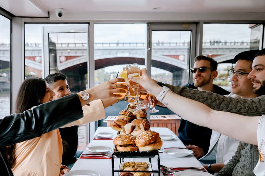 Melbourne: 2-Hour Bottomless Brunch Cruise - Why this Yarra River brunch works so well