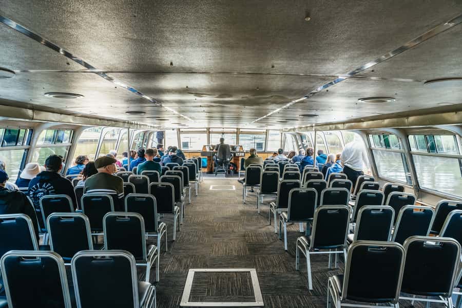 Melbourne: 2-Hour City Highlights River Cruise - Starting at Southgate beside the Yarra