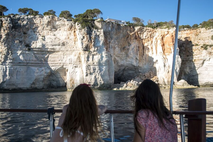 Menorca: 3.5 Hour South Coast Boat Excursion - Son Saura, Es Talaier, and the first stretch