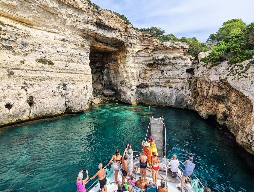 Menorca: Full-Day Boat Tour with Paella Lunch - What to bring for a smoother day